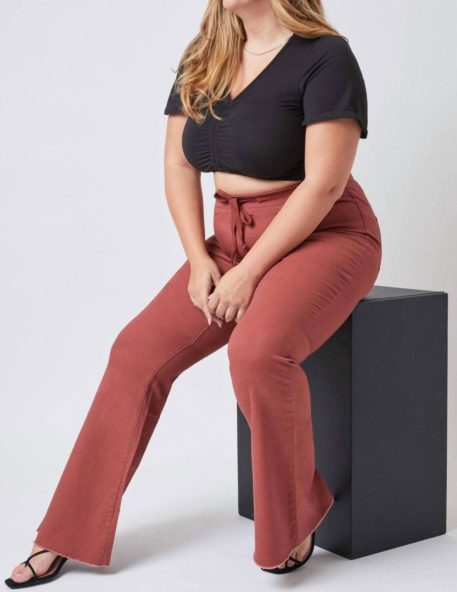 Ymi - Chloe Pull On Fray Flare Jeans - Plus