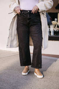 Daze - Westward Barrel Leg Jeans