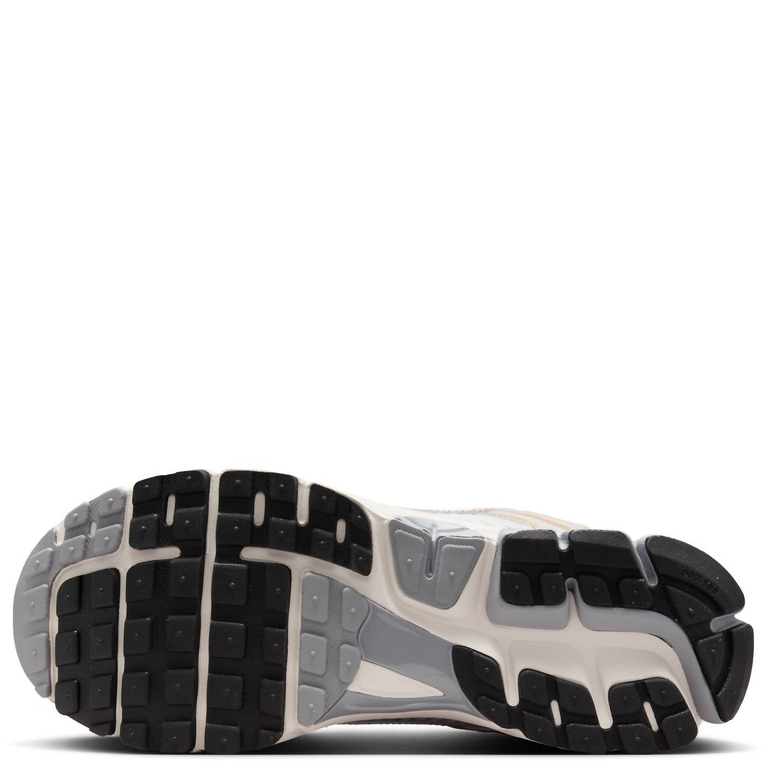 Nike - Men's Zoom Vomero 5 Shoes