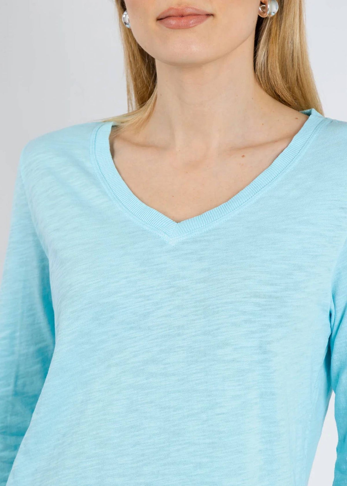 Elliott Lauren - Silvie Rib Three-quarter Sleeve V-neck Tee