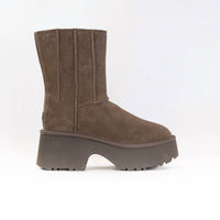 Ugg - Women's Classic Twin Seam New Heights Boots