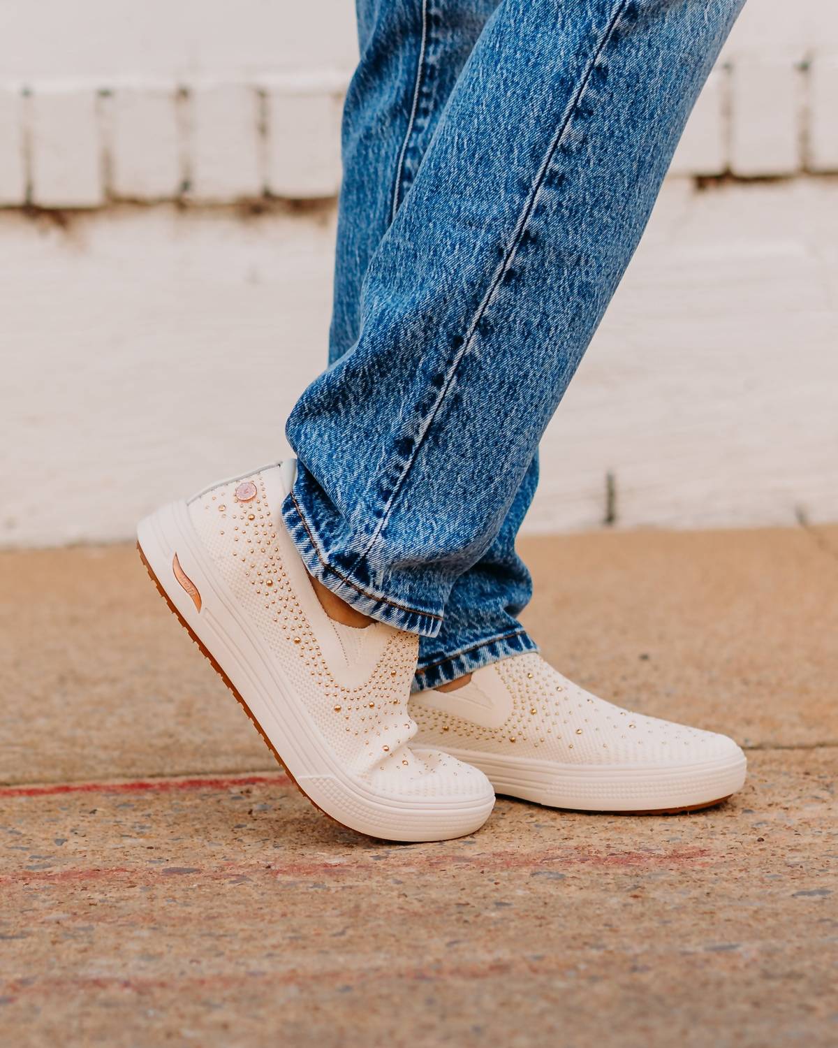 Skechers - Women's Arch Fit Arcade Sneakers
