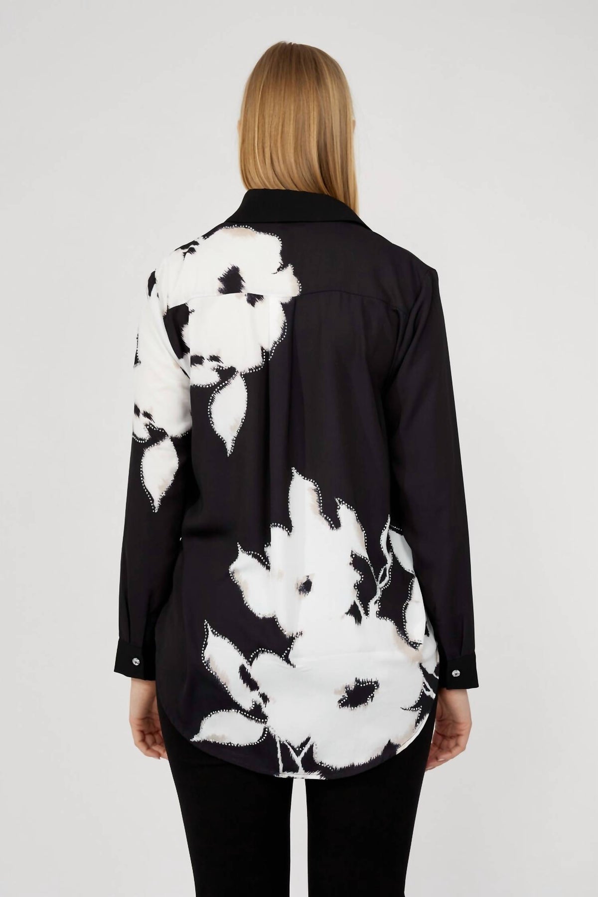 Frank Lyman - Floral Embroidered Button-up Top