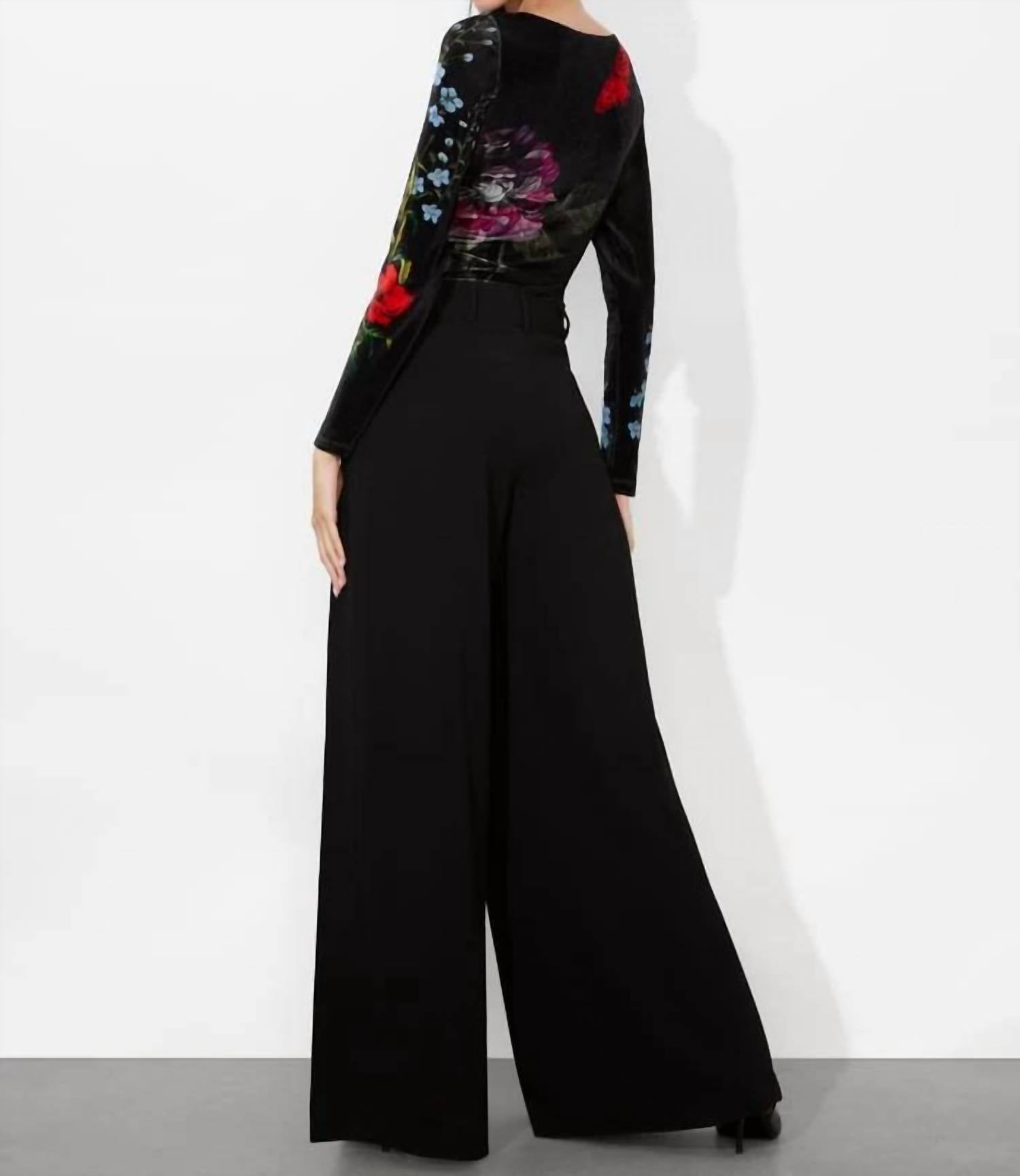 Alice + Olivia - Delaina Scoop Neck Long Sleeve Top