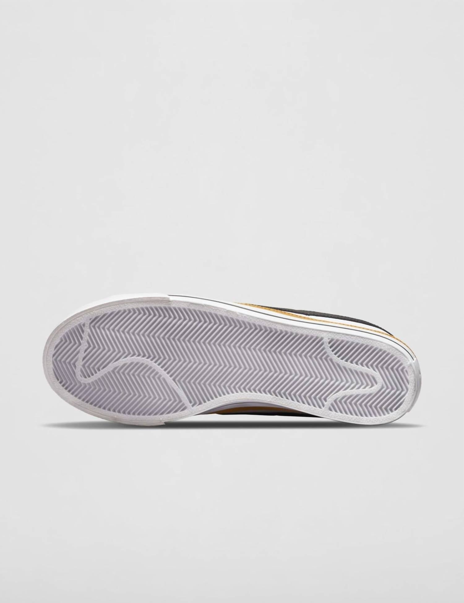 Nike - Women's Court Legacy Sneaker