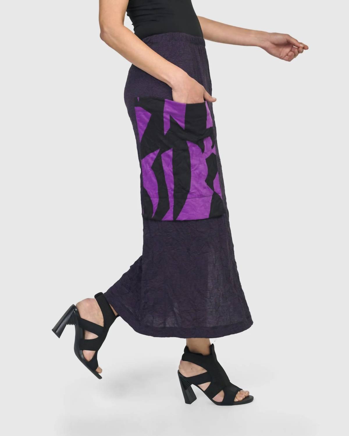 ALEMBIKA Asteroid Pencil Skirt in violet - women's skirt - detail view
