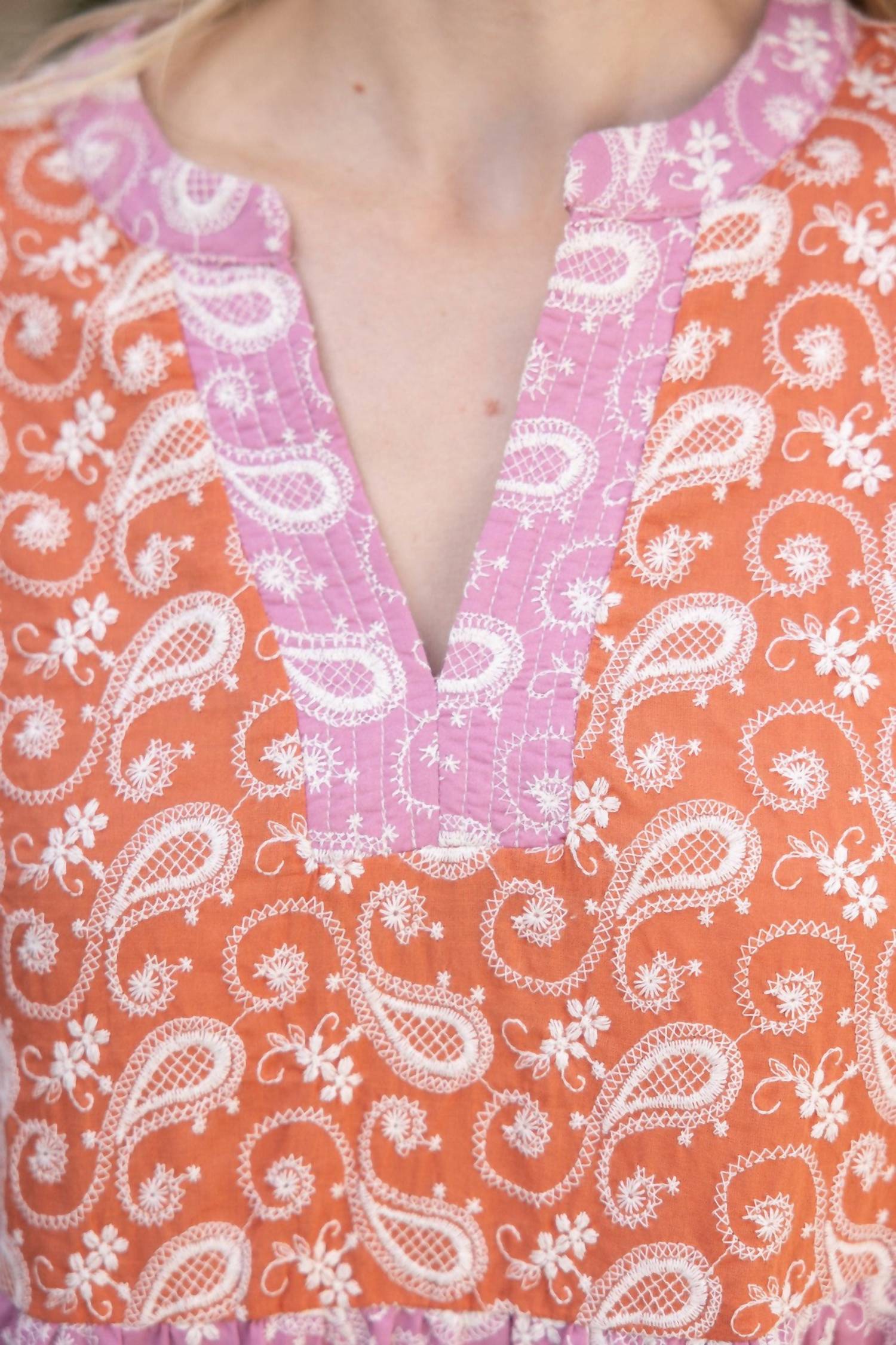 Voy - Paisley Embroidery Color Block Dress