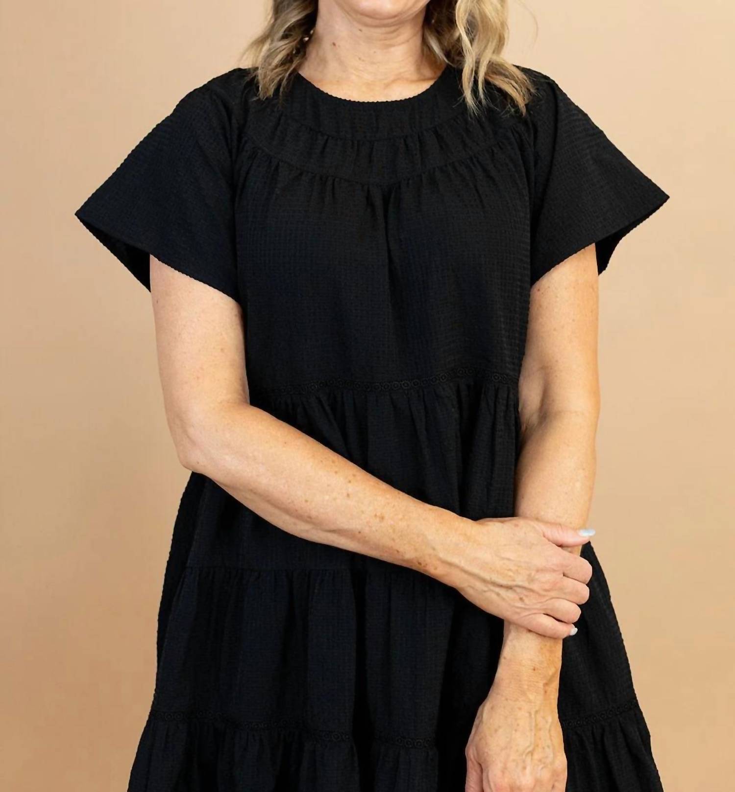 Calista - Anya Textured Tiered Midi Dress