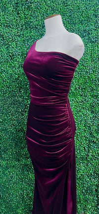 Jessica Angel - Side Slit One Sleeve Dress