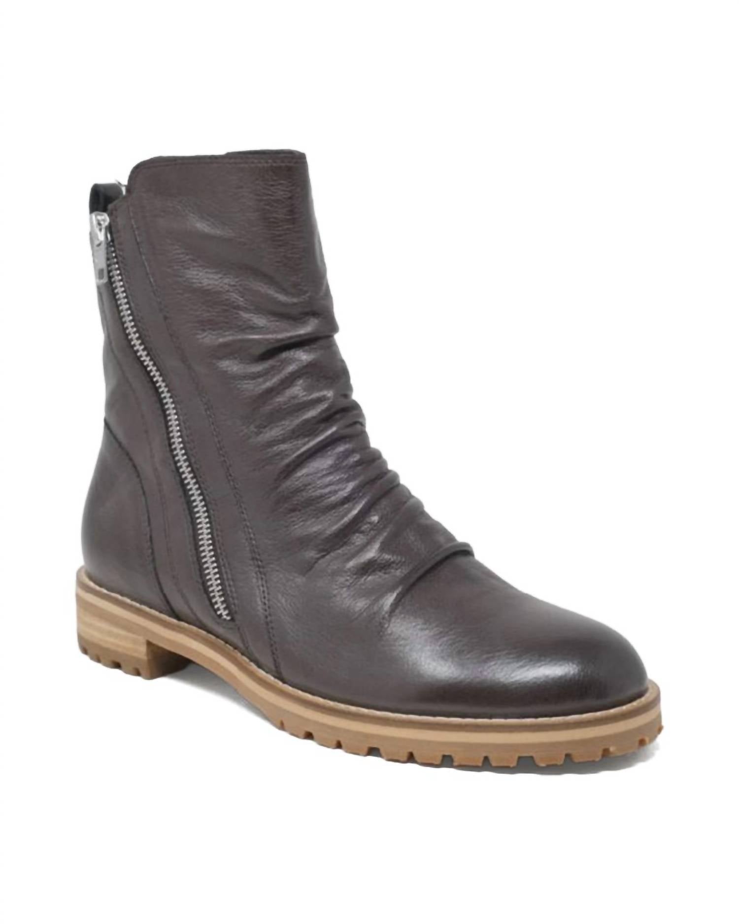 Ziera - Women's Madoc Leather Ankle Boots