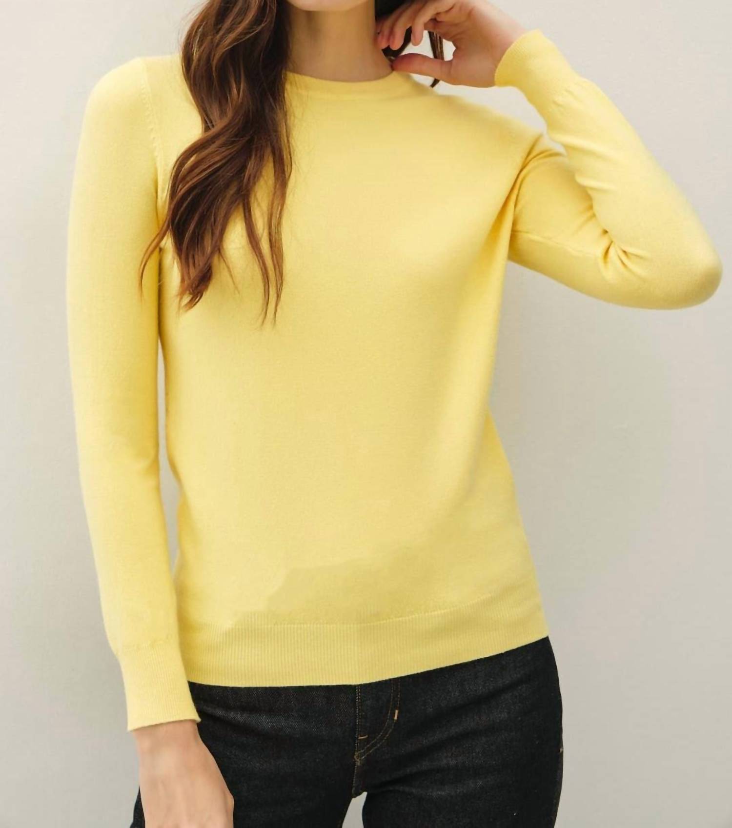 be cool Eva Top in yellow - women's long sleeve top - detail view