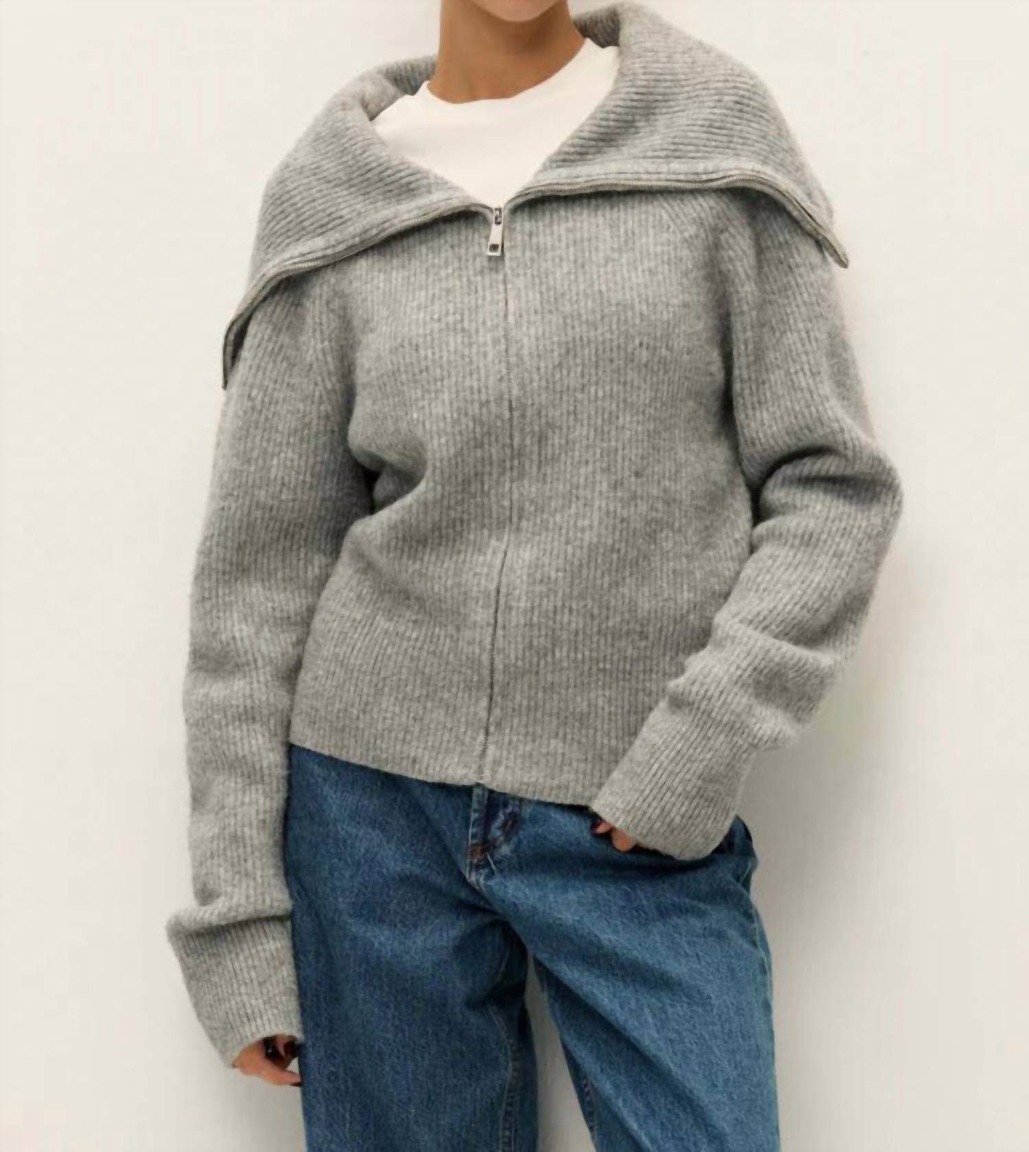 Elodie - Leigh Zip Up Sweater