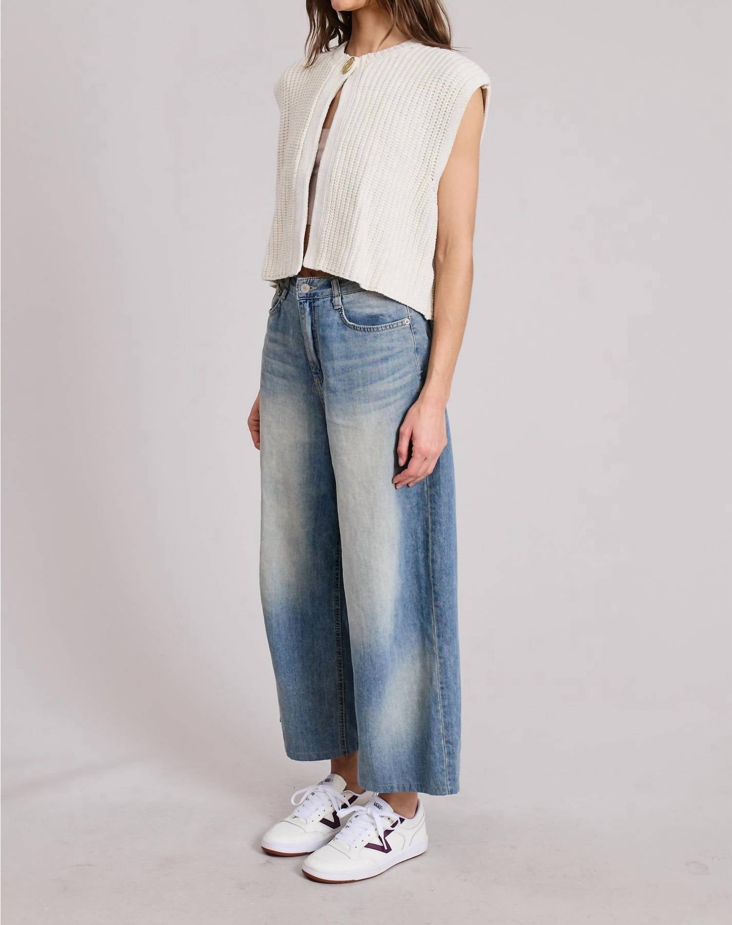 Flat White - Lindsay Sweater Vest