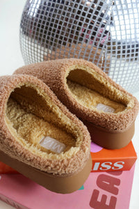 Mia - Women's Icee Sherpa House Slippers