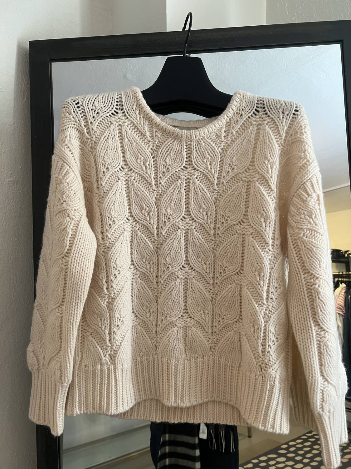 Jumper1234 - Women's Leaf Crew Sweater