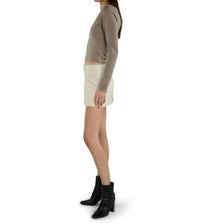 Les Tien - Dan Deep V-neck Long Sleeve Top