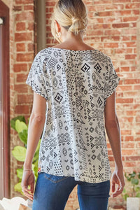 Andree By Unit - Floral Embroidered Printed Top