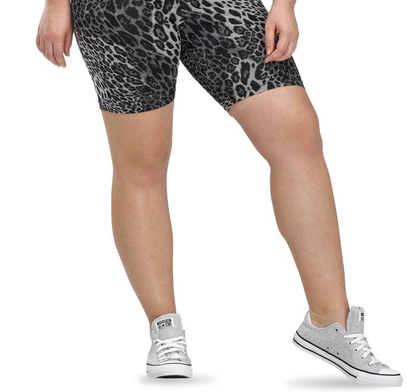 Hue - Women's Essentials High Rise Wavy Leopard Bike Shorts