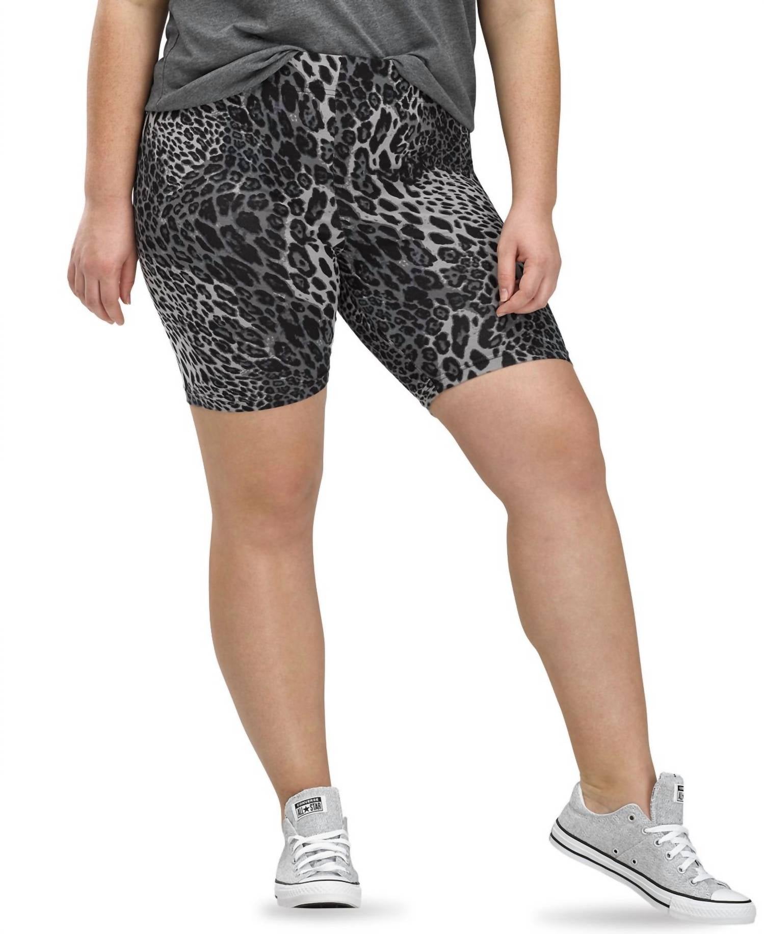 Hue - Women's Essentials High Rise Wavy Leopard Bike Shorts