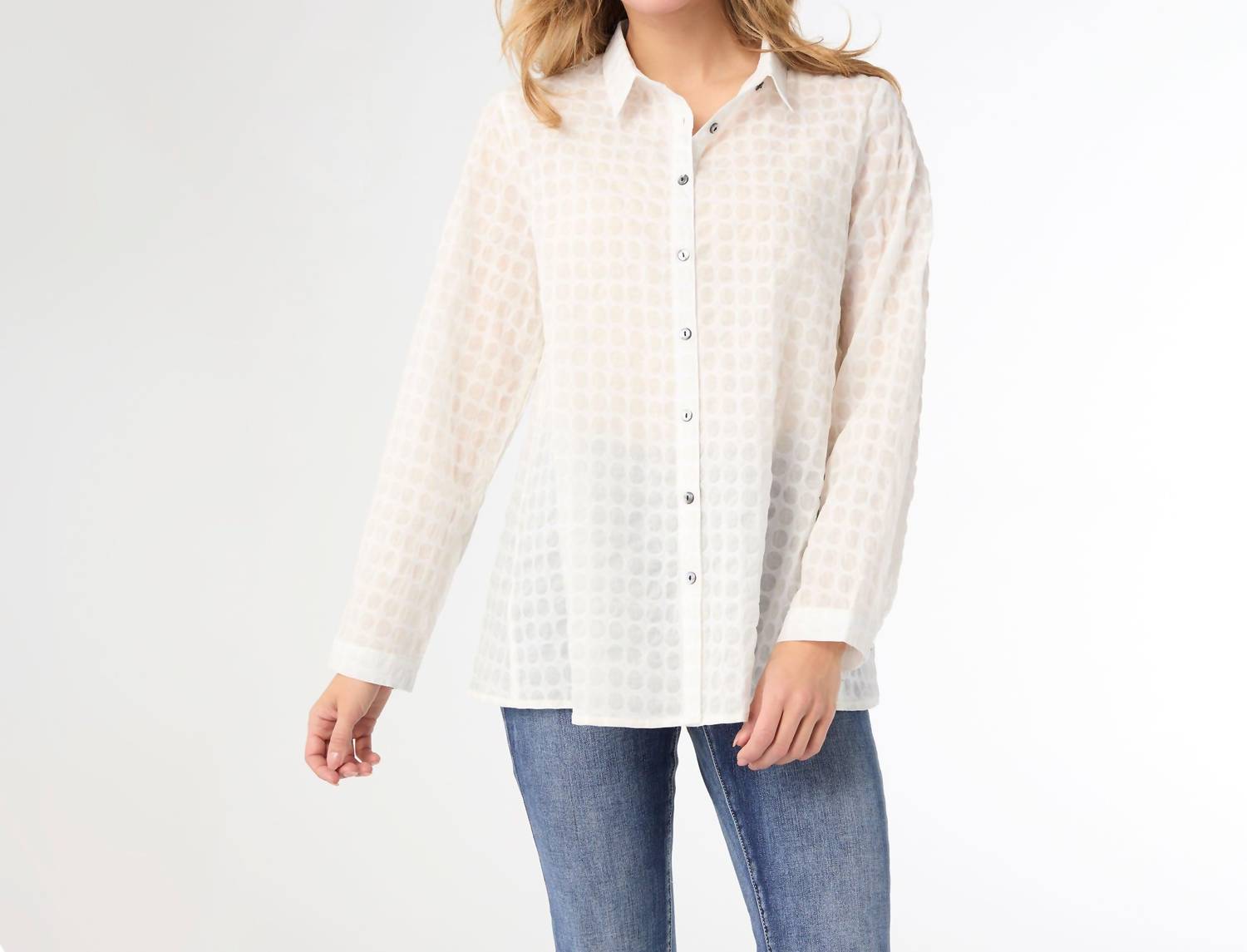 COCO + CARMEN Nadina Button Front Blouse in white - women's blouse