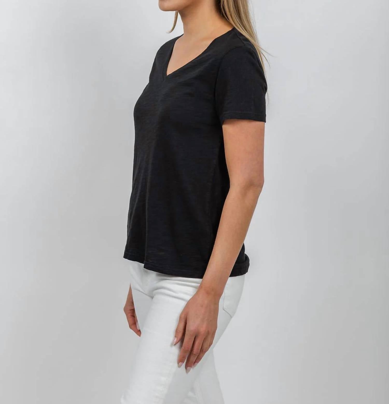 Elliott Lauren - Short Sleeve V-neck Tee