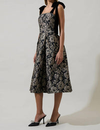 Sugarlips - Lyla Jacquard Floral Dina Pleated Midi Dress