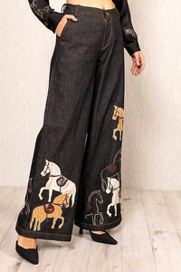 RANNA GILL Aster Fable Wide Leg Jeans in black - women's jeans - detail view