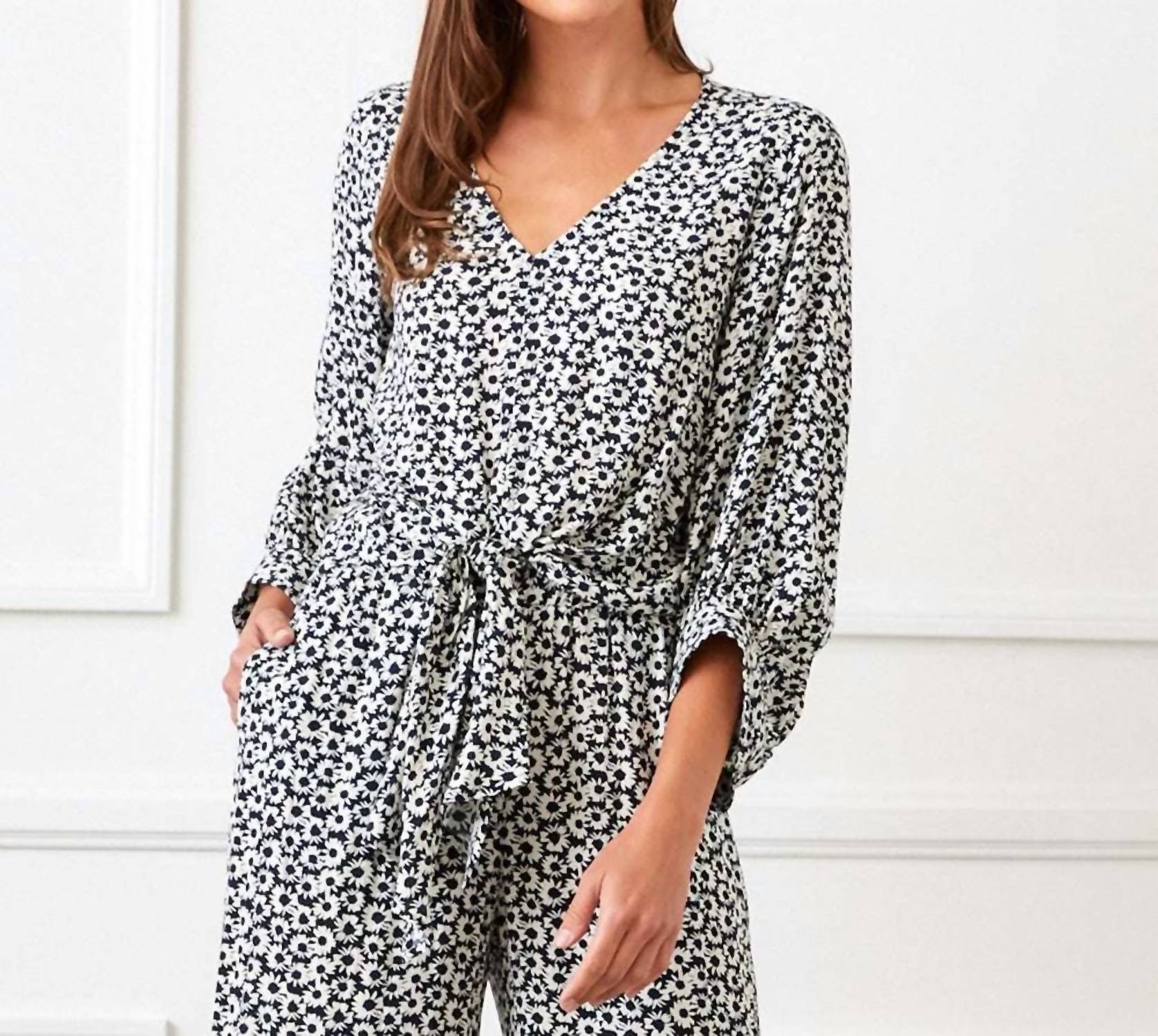 Karen Kane - Blouson Sleeve Tie-Front Top
