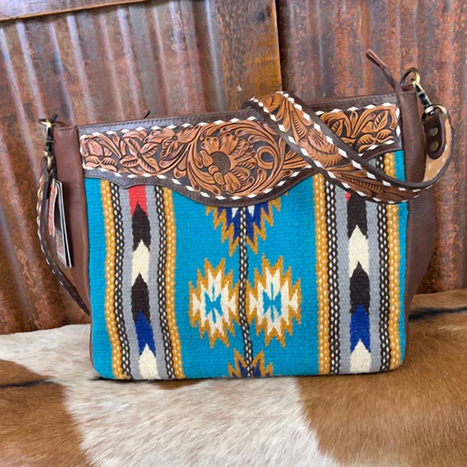 American Darling - Women's Saddle Blanket Crossbody Messenger Bag