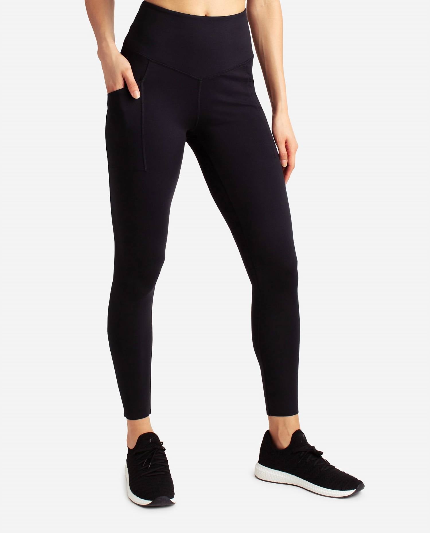 Danskin - Pacesetter 7/8 Legging