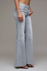 Hidden - Happi Flare Jeans