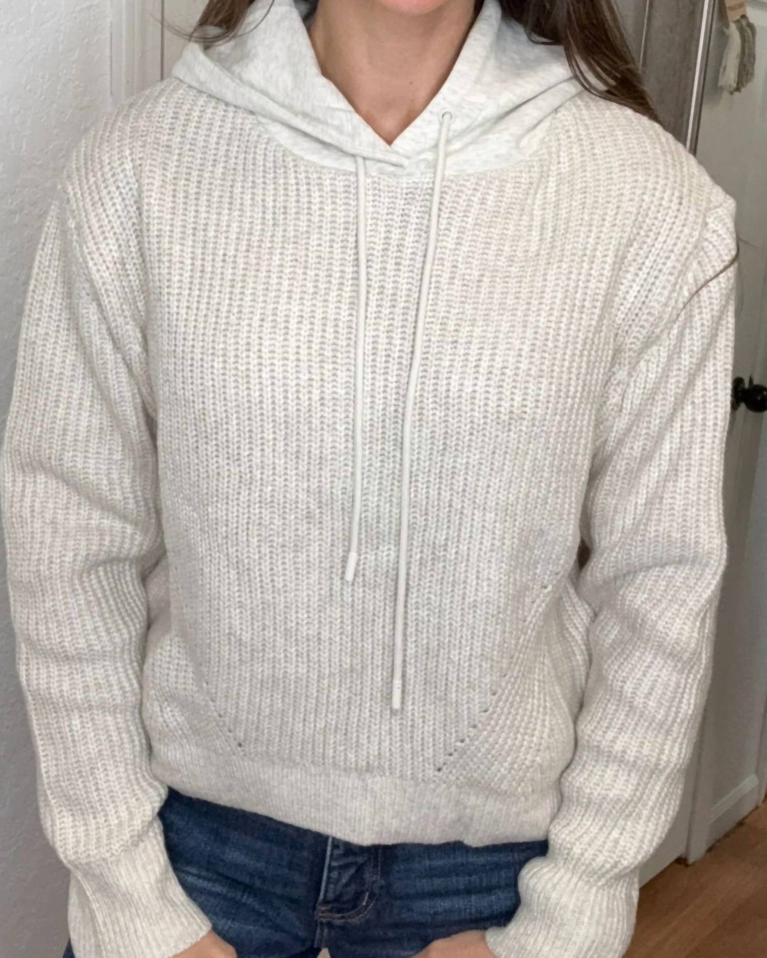 SKIES ARE BLUE Hana Hooded Sweater Top in oat - women's top
