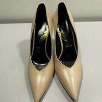 Patrizia Pepe Womens Scarpe Pointed Toe Slip-on Pumps in tan - women's heels - detail view