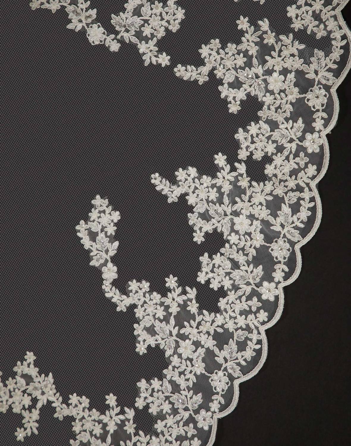 Morilee - Venice Lace Cathedral Length Wedding Veil