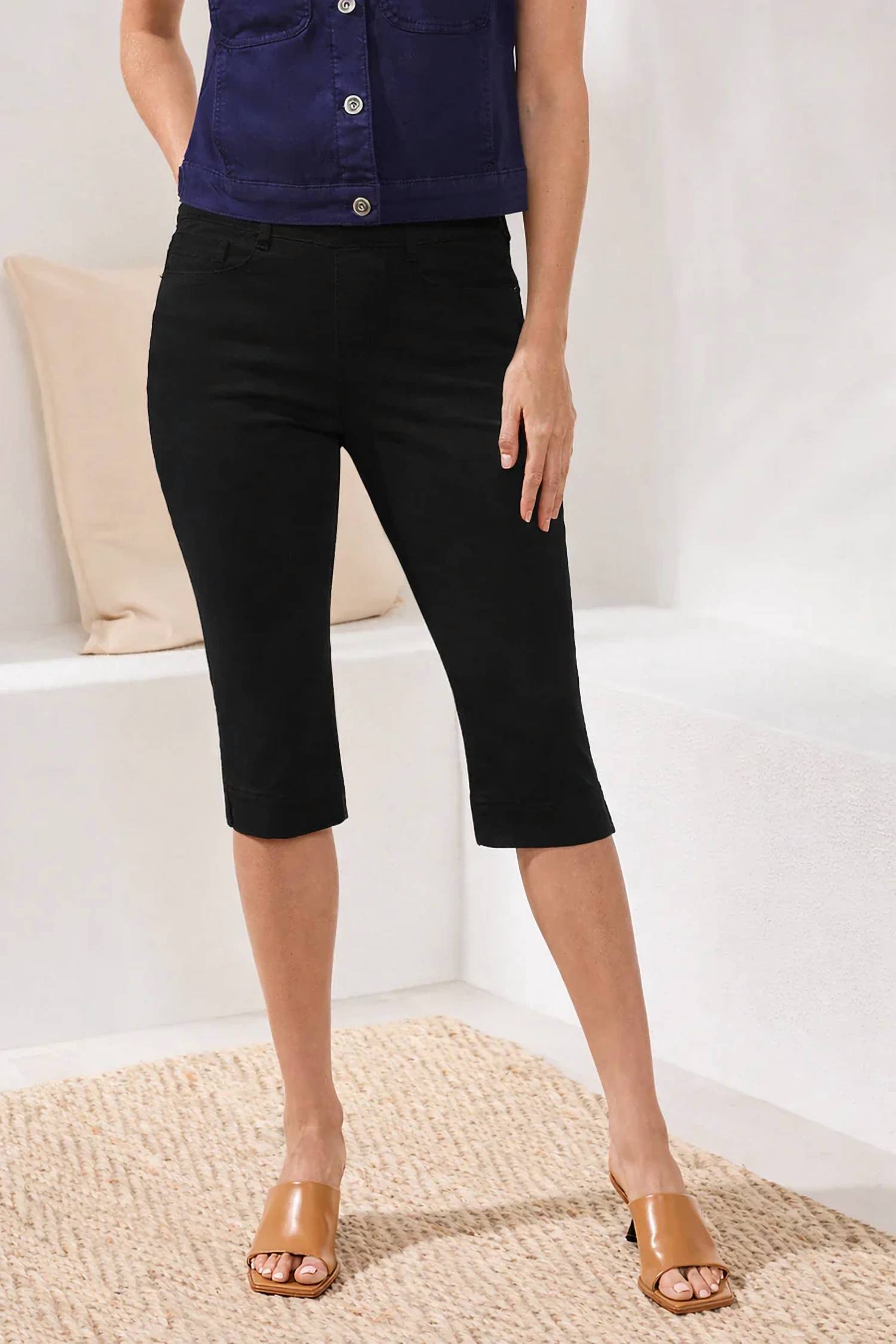 Tribal - Audrey Boundless Pull On Pedal Pusher Jeans