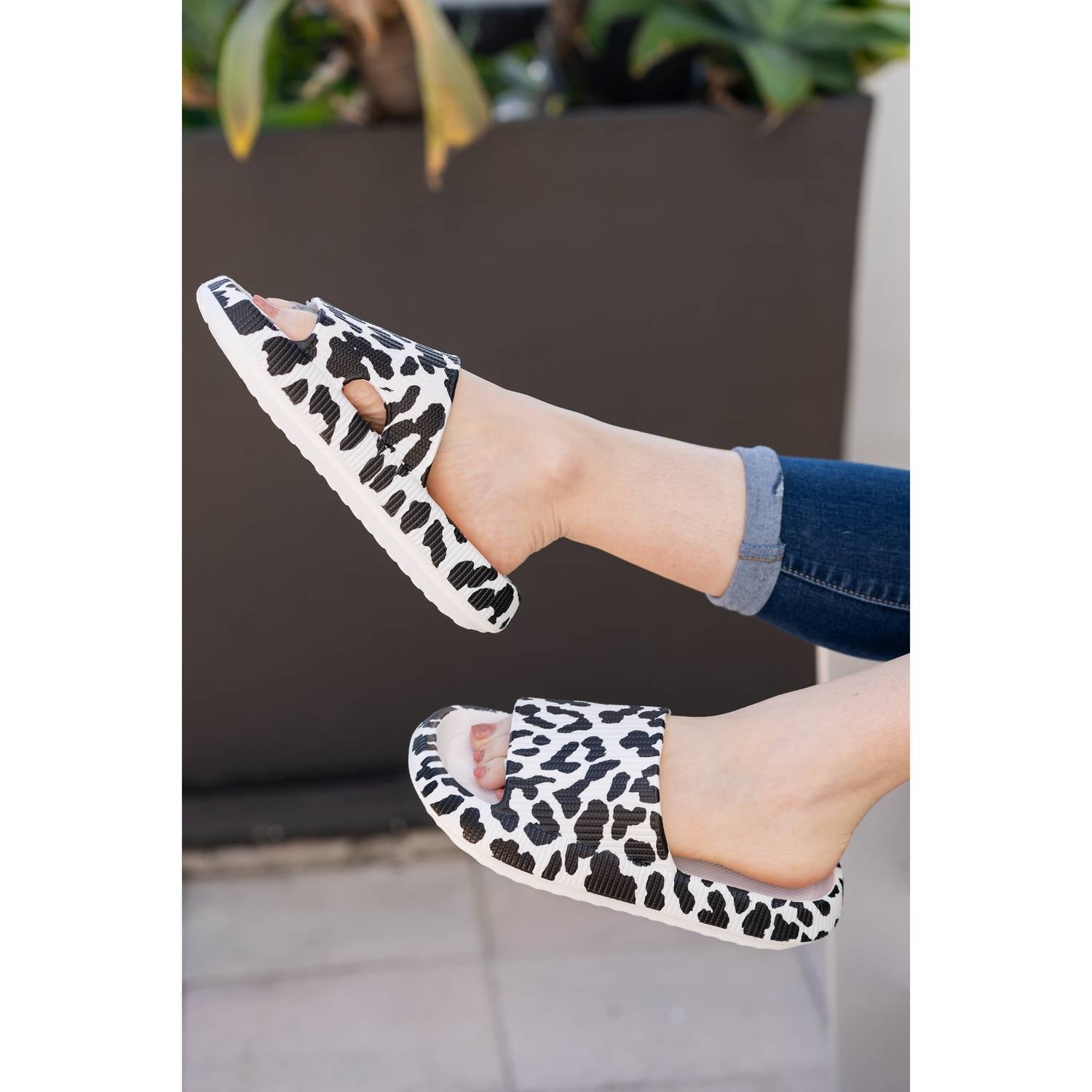 Julia Rose - Women's Comfy Beach Casual Slides