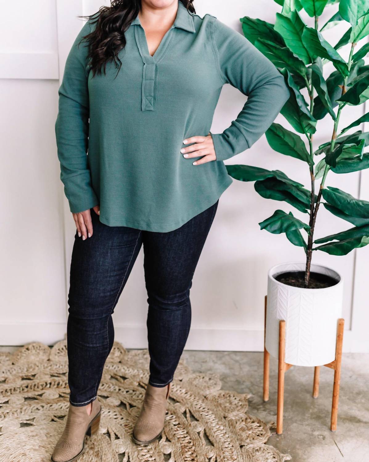 Judy Blue - High Waisted Straight Leg Mom Jeans