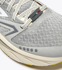 Diadora - Men’s Atomo V7000-2 Sneakers