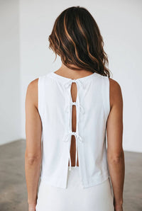 Sundry - Crop Sleeveless Top
