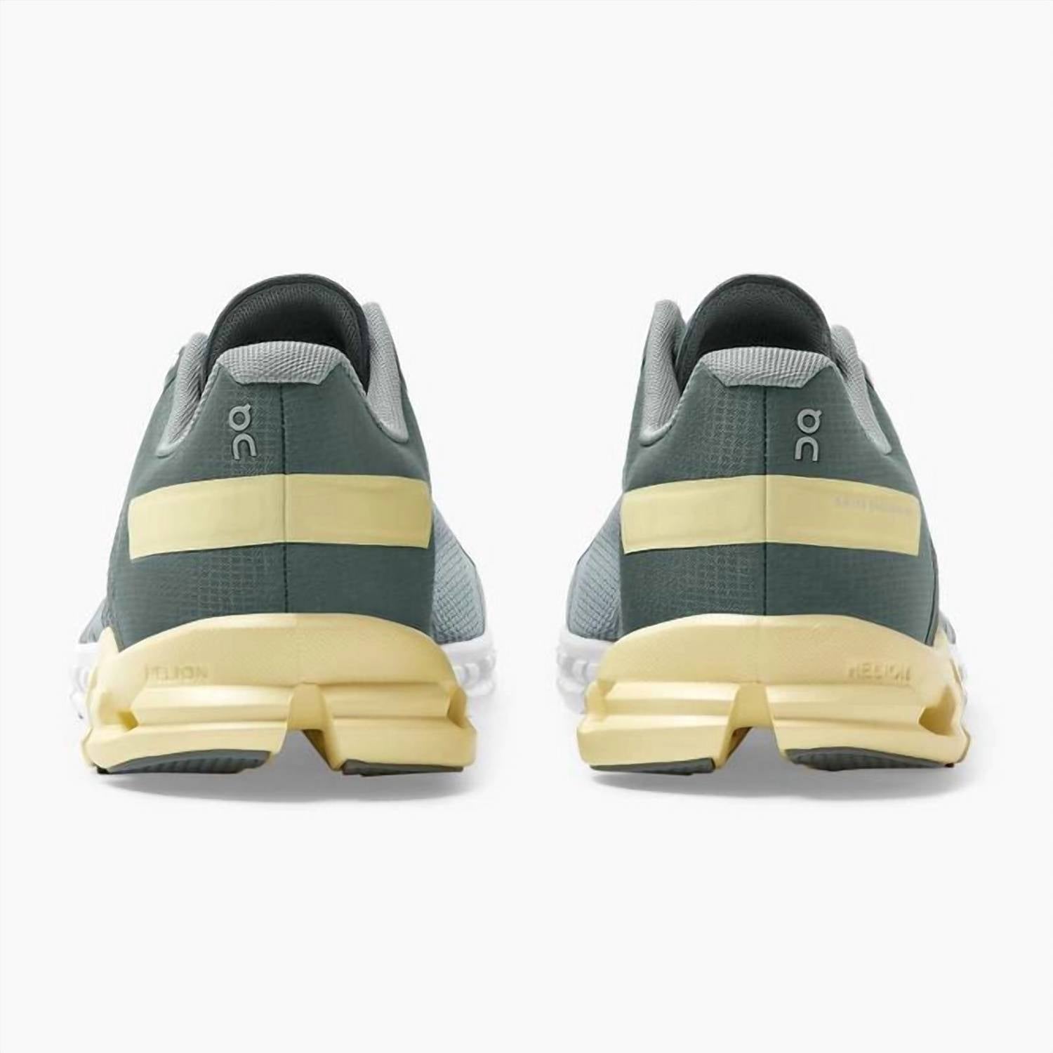 On - Women's Low-top Running Shoe