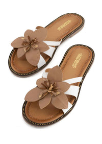Andrea - Women's Decorative Flower Sandal