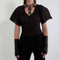 Nin Studio - Medusa V Neck Top