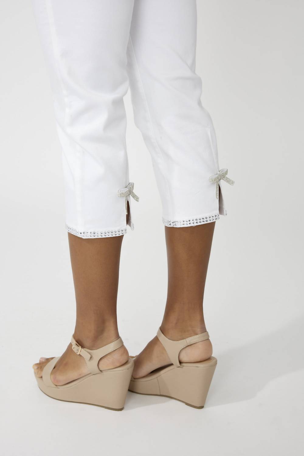 Frank Lyman - Slim Cropped Pant