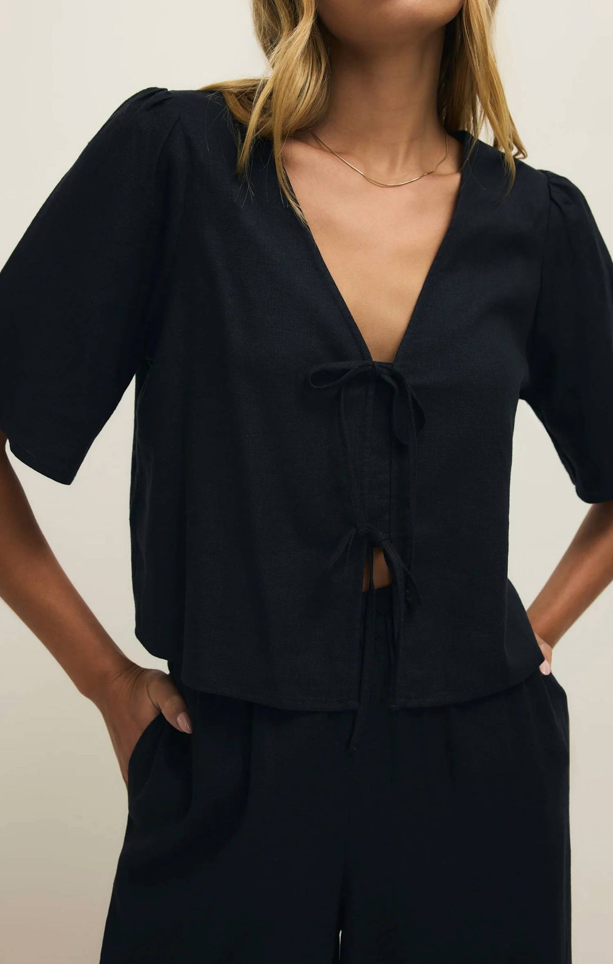 Z Supply - La Belle Linen Cropped Top