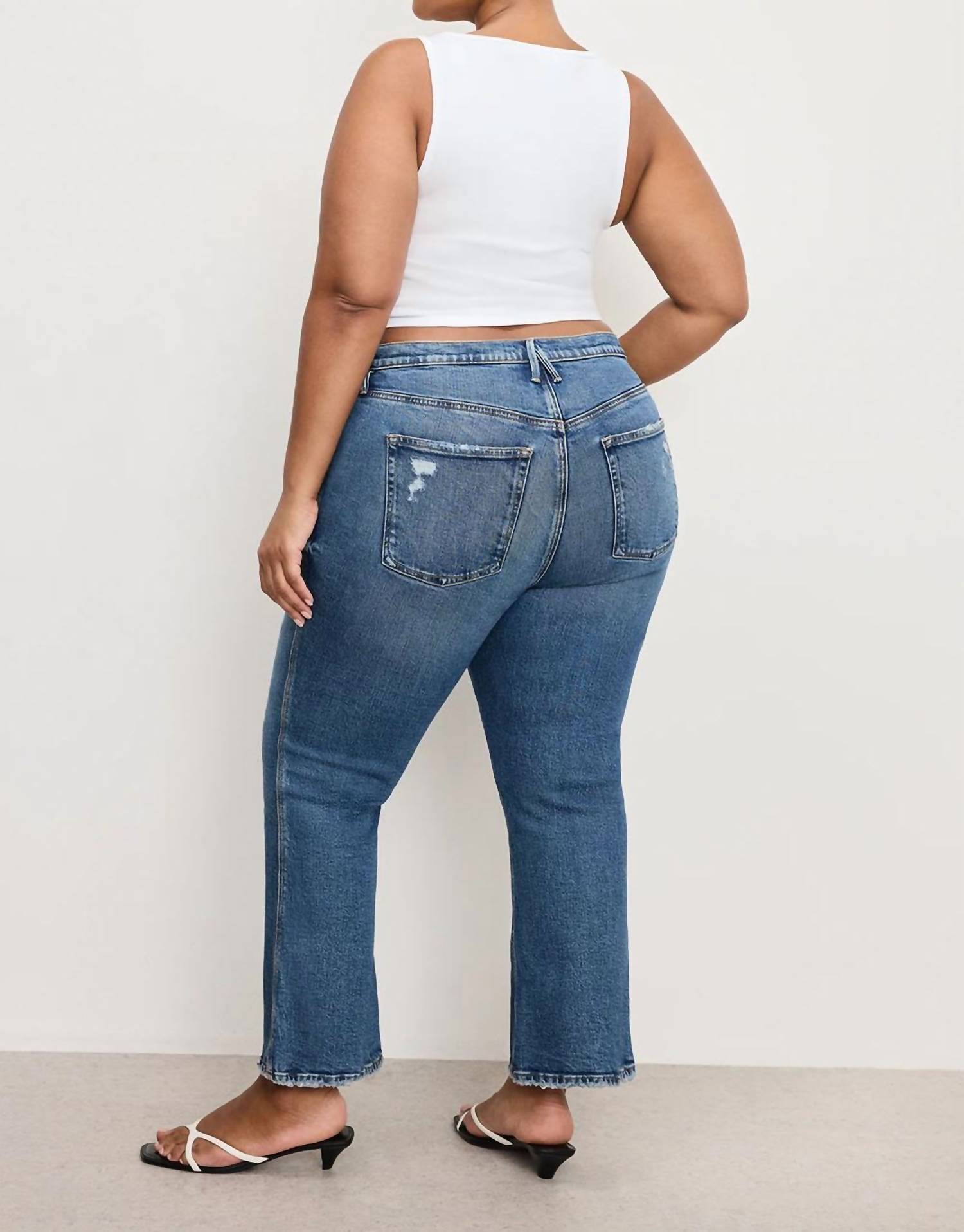 Good American - Standard Kick Flare Jeans