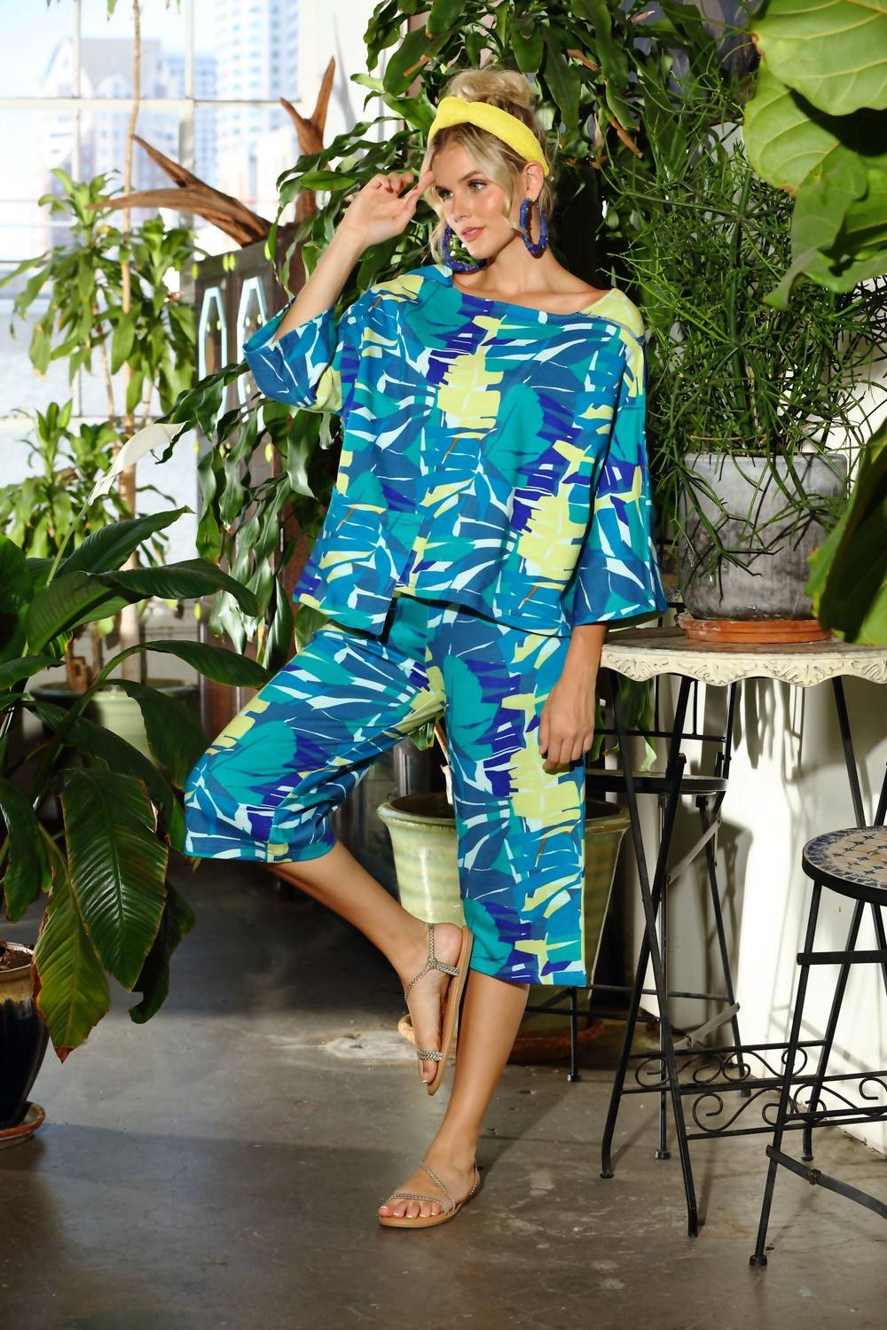 Kikisol - Searenity Leaf French Terry Maysa Top With Pocket