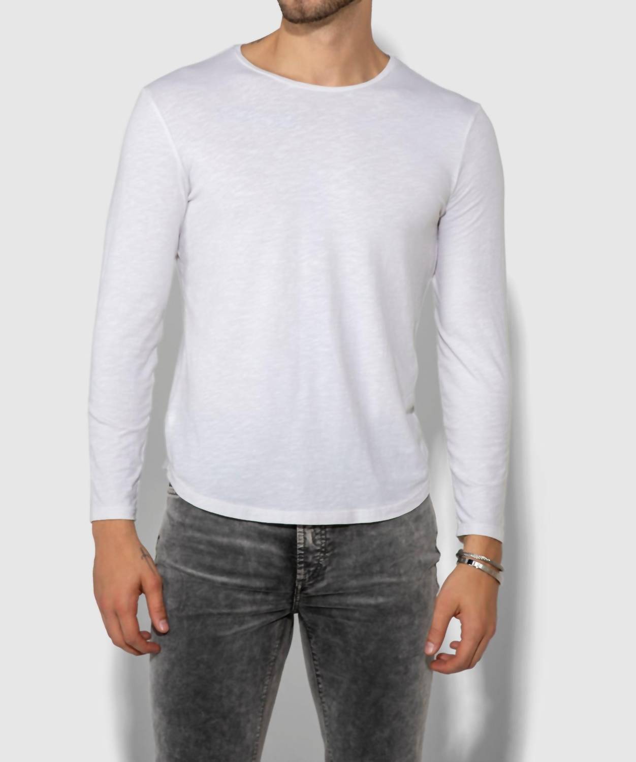 Monfrere Dann Long Sleeve Tee in vintage blanc - men's long sleeve top