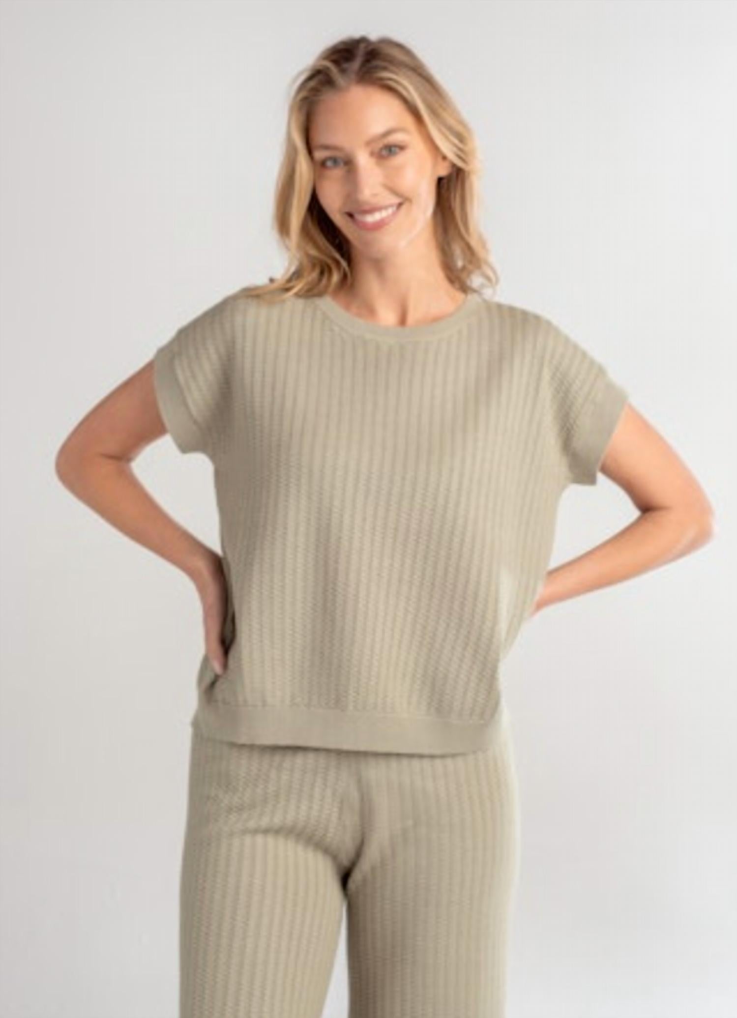 Red Haute - Women's Cap Sleeve Sweater