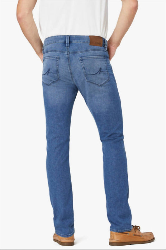 34 Heritage - Courage Straight Leg Jeans