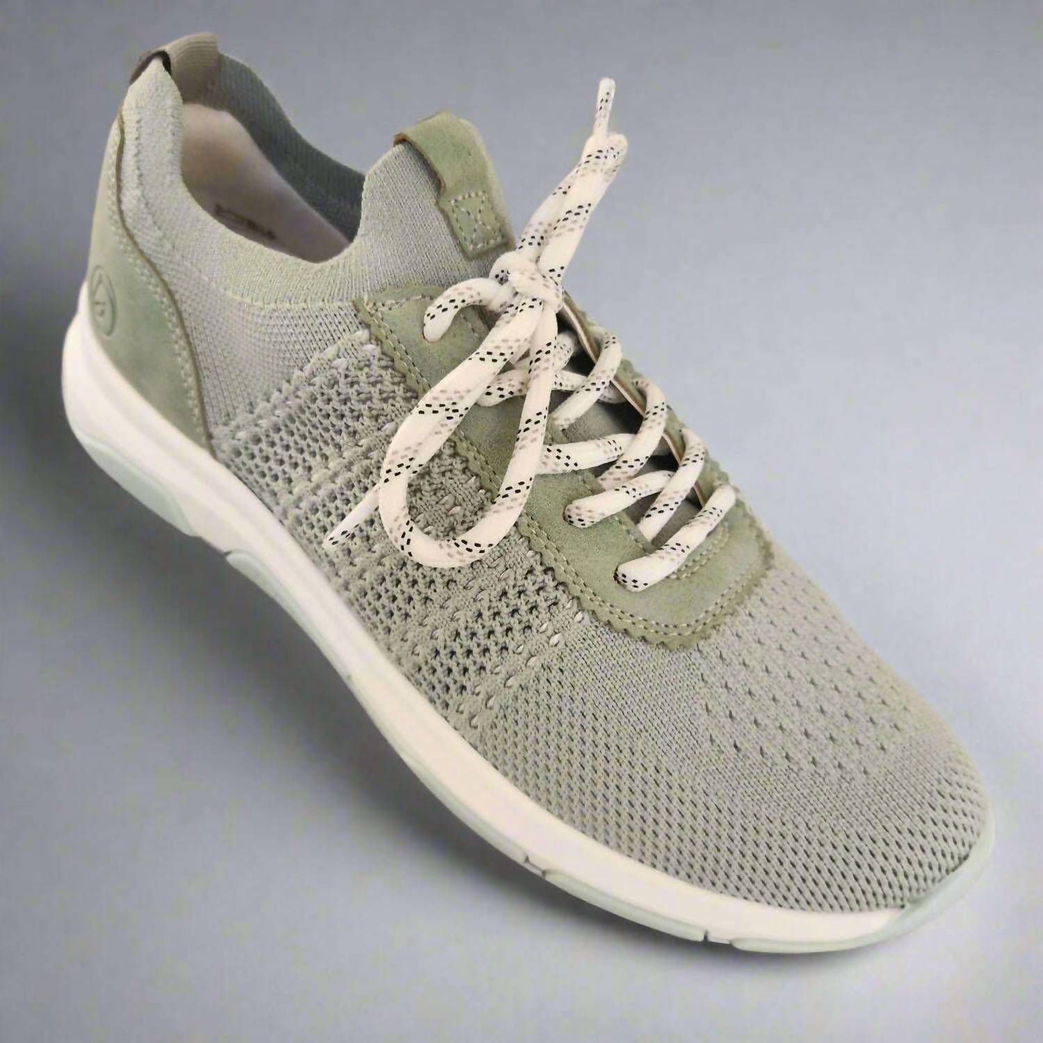 Remonte Women's Lightweight Sneakers in green - women's sneaker